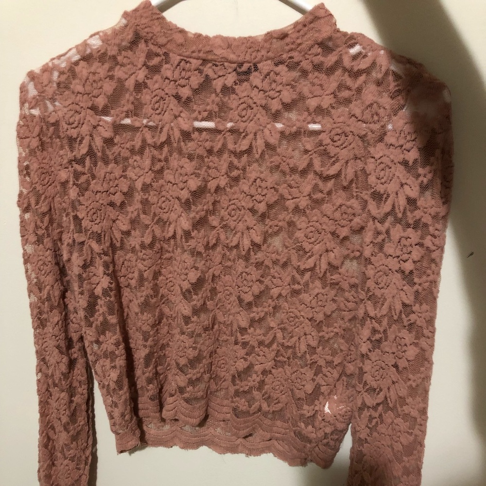 Floral lace crop top